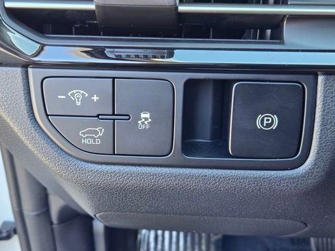 New 2026 Kia Sportage SX image 18
