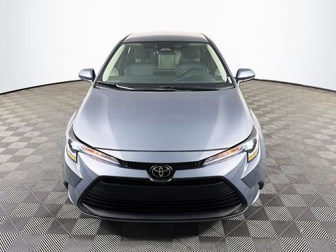 Used 2024 Toyota Corolla LE FWD image 2