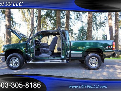 Used 2002 Chevrolet Silverado 2500 LS w/ Electrical Convenience Pkg AWD/4WD image 25