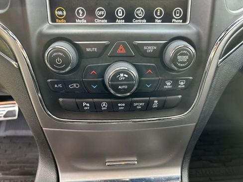 Used 2018 Jeep Grand Cherokee Limited AWD/4WD image 21