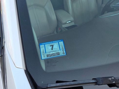 Used 2015 Cadillac SRX Premium image 19