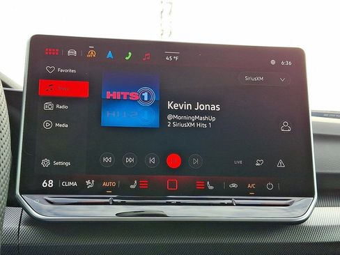 New 2026 Volkswagen GTI SE image 16