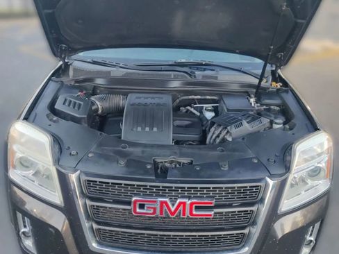 Used 2013 GMC Terrain SLE image 31