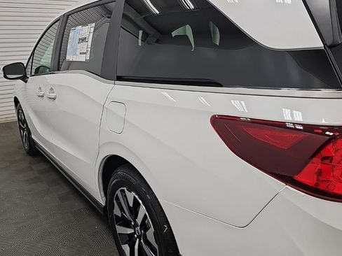 New 2026 Honda Odyssey EX-L image 6
