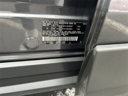 Used 2024 Toyota RAV4 LE image 28