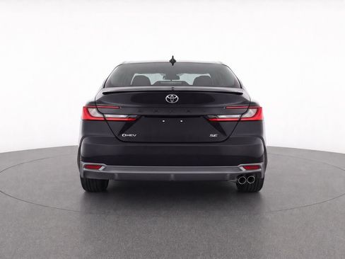 Used 2026 Toyota Camry SE w/ Multimedia Upgrade Package FWD image 32
