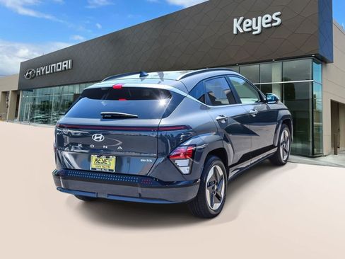 Certified 2024 Hyundai Kona Limited FWD image 4