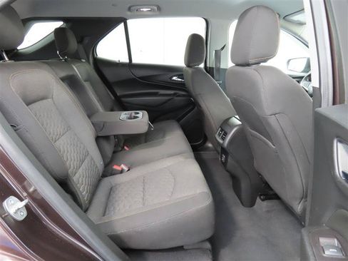 Used 2020 Chevrolet Equinox LT FWD image 31