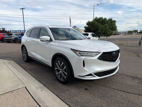 Certified 2024 Acura MDX w/ Technology Package AWD/4WD image 5