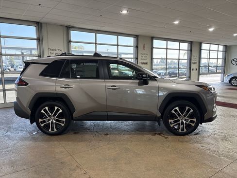 Used 2026 Toyota RAV4 Limited AWD/4WD image 3