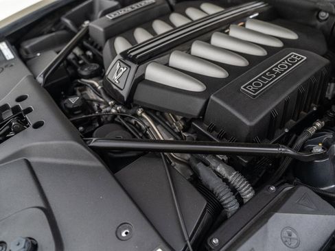 Used 2013 Rolls-Royce Ghost image 77