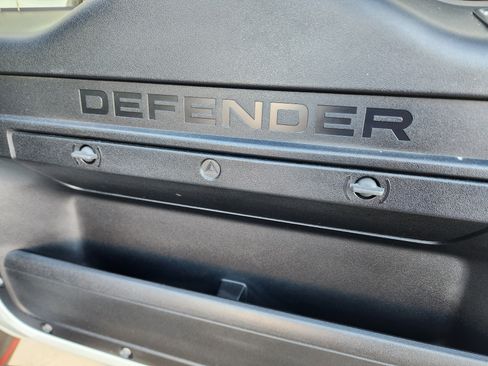 Certified 2023 Land Rover Defender 130 X-Dynamic SE image 35