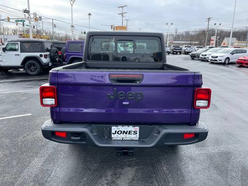 New 2026 Jeep Gladiator Sport AWD/4WD image 6