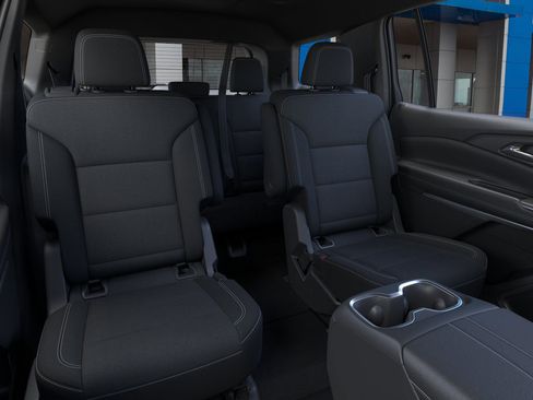 New 2026 Chevrolet Traverse LT w/ Enhanced Driving Package image 17