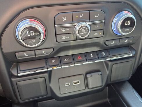 Used 2021 GMC Sierra 1500 Elevation w/ X31 Off-Road Package image 17