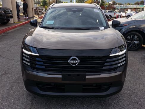 New 2026 Nissan Kicks SV image 9