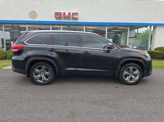 Used 2018 Toyota Highlander Limited Platinum AWD/4WD video 2