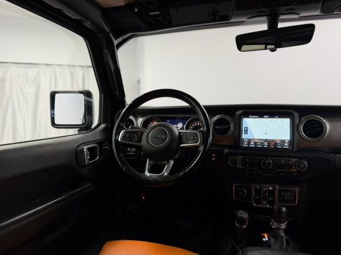 Used 2021 Jeep Wrangler Unlimited Sahara w/ Uconnect 4C Nav & Sound Group AWD/4WD image 55