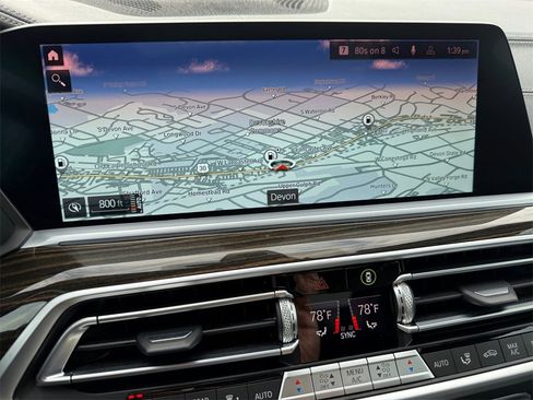 Used 2021 BMW X5 xDrive40i w/ M Sport Package image 21