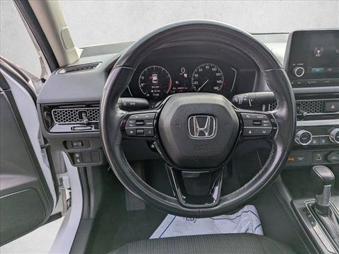 Used 2022 Honda Civic EX image 12