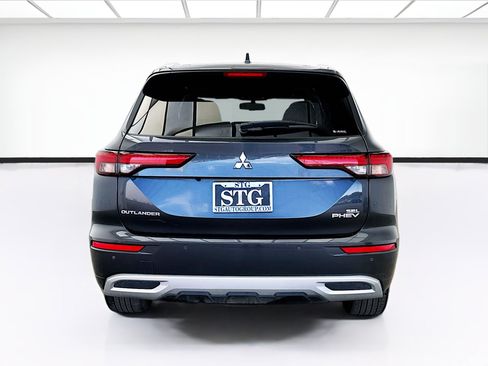 Used 2024 Mitsubishi Outlander SEL AWD/4WD image 5