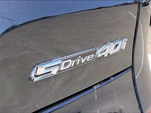 Used 2021 BMW X5 sDrive40i w/ M Sport Package RWD image 9