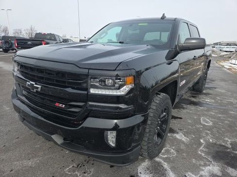 Used 2017 Chevrolet Silverado 1500 LTZ Z71 w/ LTZ Plus Package image 13