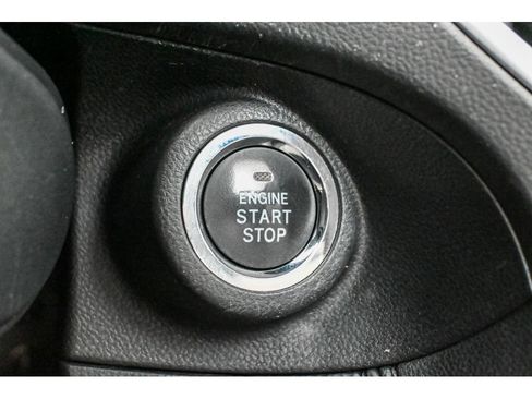 Used 2021 Subaru Forester Premium AWD/4WD image 43