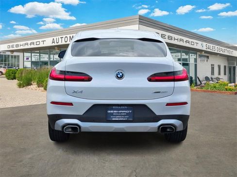 Used 2023 BMW X4 xDrive30i image 7