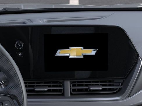 New 2026 Chevrolet Trax LS w/ LS Convenience Package FWD image 20