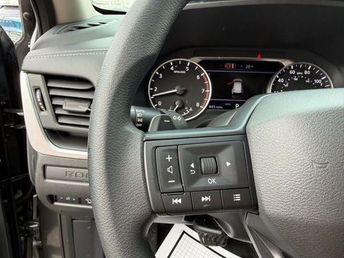 Used 2026 Nissan Rogue S AWD/4WD image 22