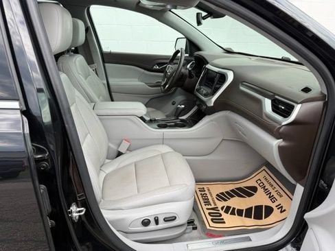 Used 2019 GMC Acadia SLT FWD image 21