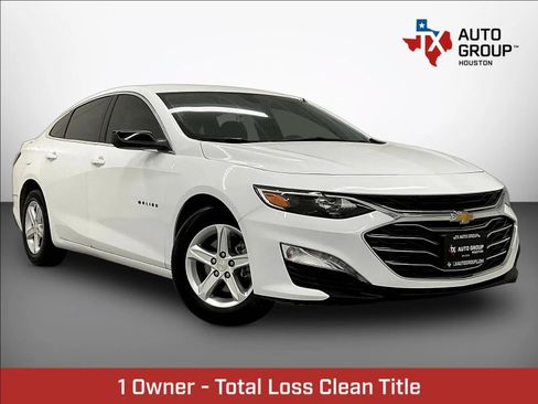 Used 2024 Chevrolet Malibu RS FWD image 1