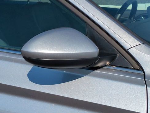 Used 2020 Volkswagen Jetta SEL image 11