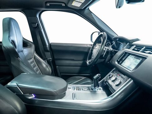 Used 2016 Land Rover Range Rover Sport SVR image 64