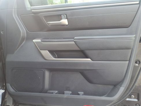 Used 2022 Toyota Tundra SR5 AWD/4WD image 13