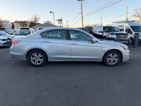 Used 2012 Honda Accord LX image 9