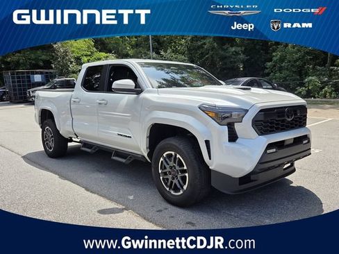 Used 2026 Toyota Tacoma TRD Sport AWD/4WD image 1