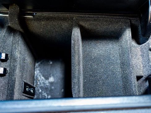 Used 2018 Mercedes-Benz GLE 350 4MATIC w/ Premium 2 Package image 16