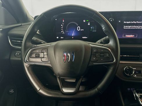 Used 2024 Buick Envista Preferred w/ Convenience I Package image 18
