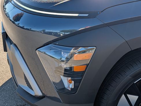 Certified 2024 Hyundai Kona SEL w/ Convenience Package AWD/4WD image 16