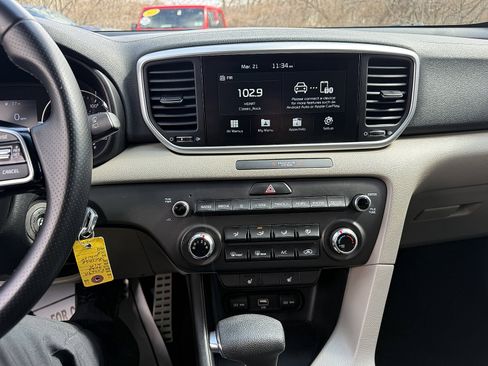 Used 2022 Kia Sportage Nightfall Edition image 19