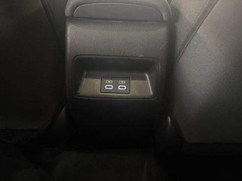 Used 2025 Toyota Corolla LE image 22