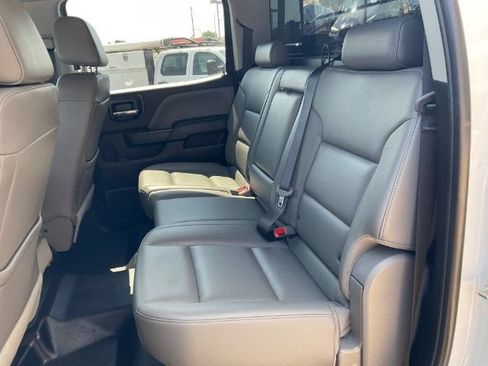 Used 2018 Chevrolet Silverado 2500 W/T w/ WT Convenience Package AWD/4WD image 14