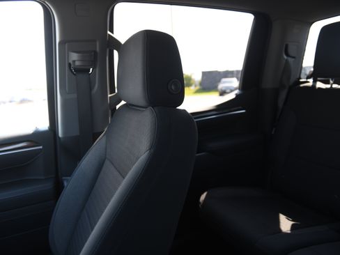 Used 2026 Chevrolet Silverado 1500 LT AWD/4WD image 28