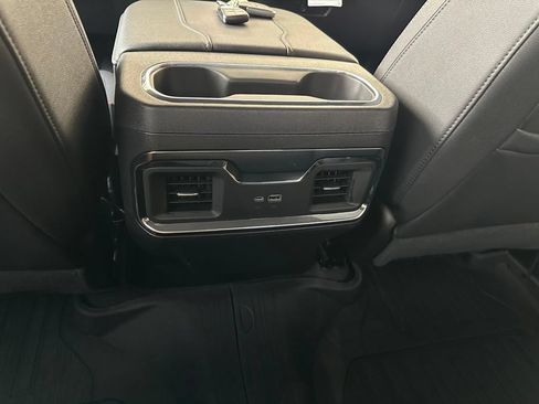 Used 2023 GMC Sierra 1500 SLT w/ SLT Premium Package AWD/4WD image 20
