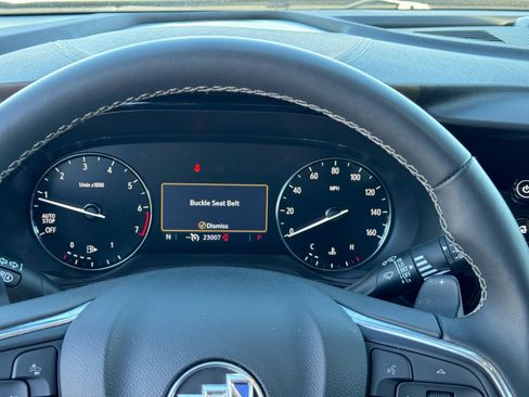 Used 2023 Buick Envision Preferred image 23