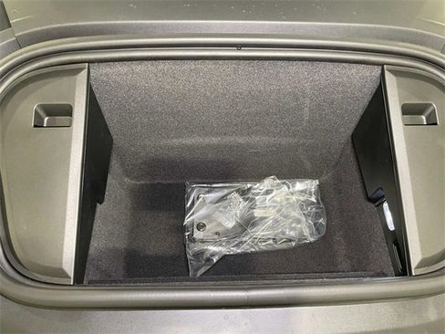 New 2026 Porsche Taycan GTS image 20