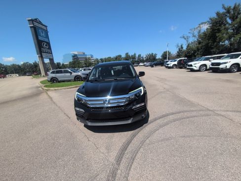 Used 2018 Honda Pilot EX-L image 9