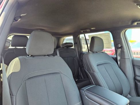 New 2026 Jeep Grand Cherokee Laredo RWD image 27